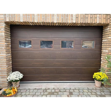 Garázskapu ablakkal Garázskapu ablakkal